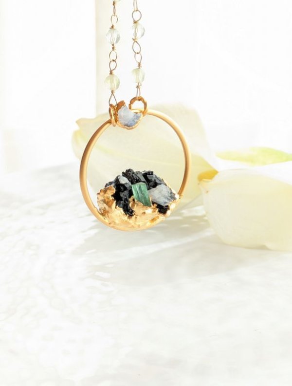 画像6: ブラックトルマリン原石とムーンストーンのネックレス