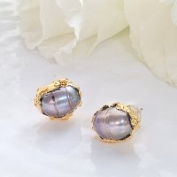 シルバーグレー淡水バロックパール スタッズピアス