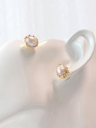 他の写真3: シルバーホワイト淡水バロックパール  スタッズピアス